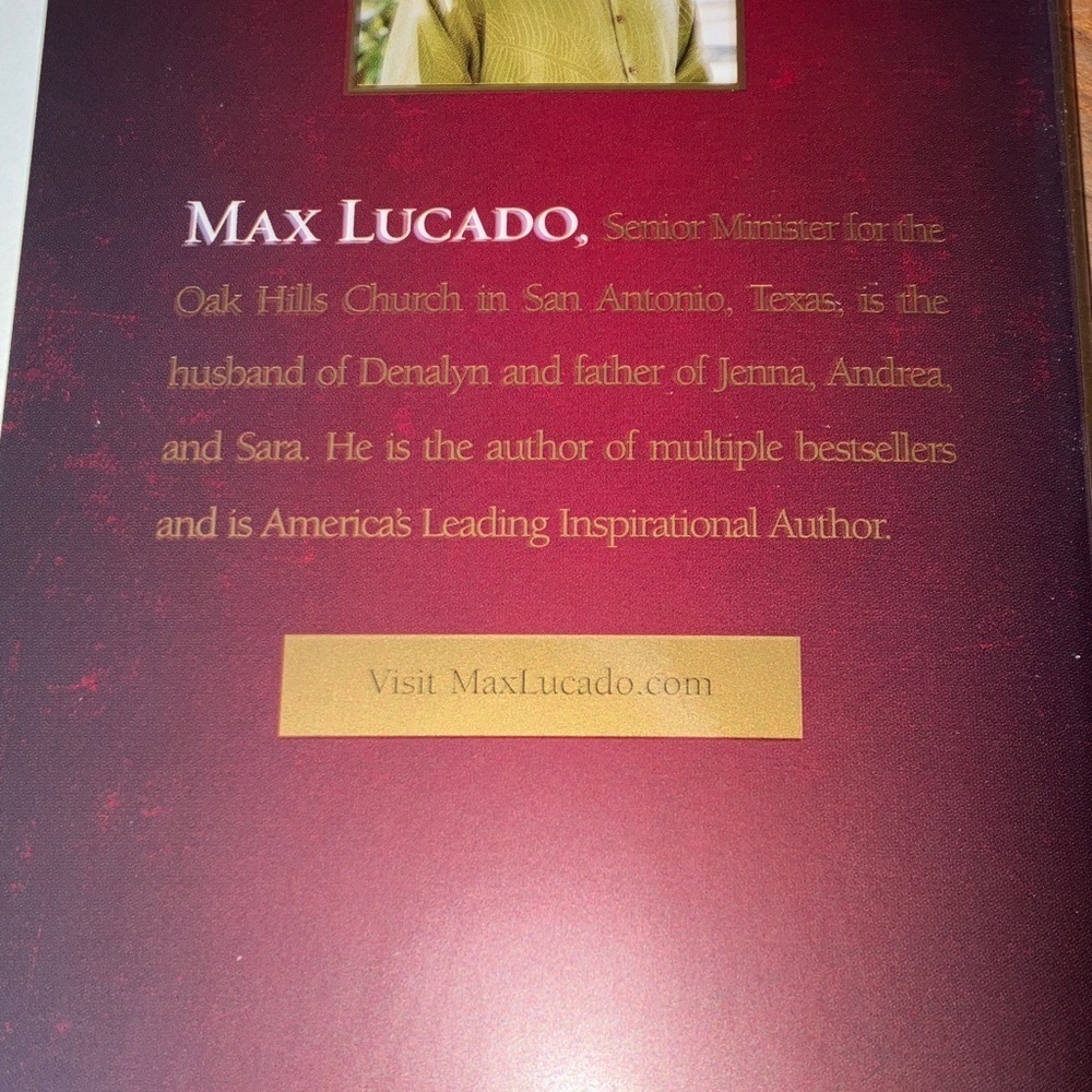 Max Lucado The Christmas Candle - hardcover Book - Picture 12 of 16